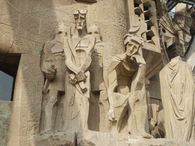 Billet Sagrada Família, comprendre la façade de la Passion.
